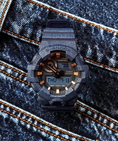 G-SHOCK GA-700DE-2A