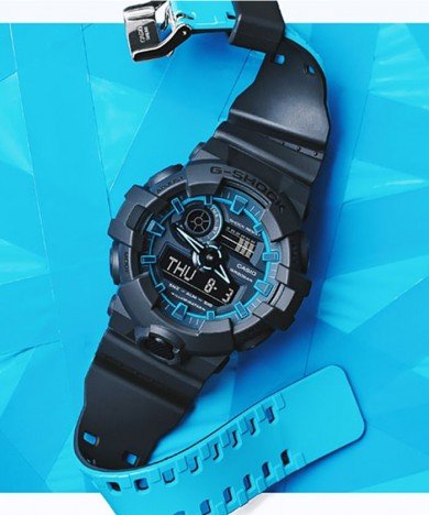 G-SHOCK GA-700SE-1A2